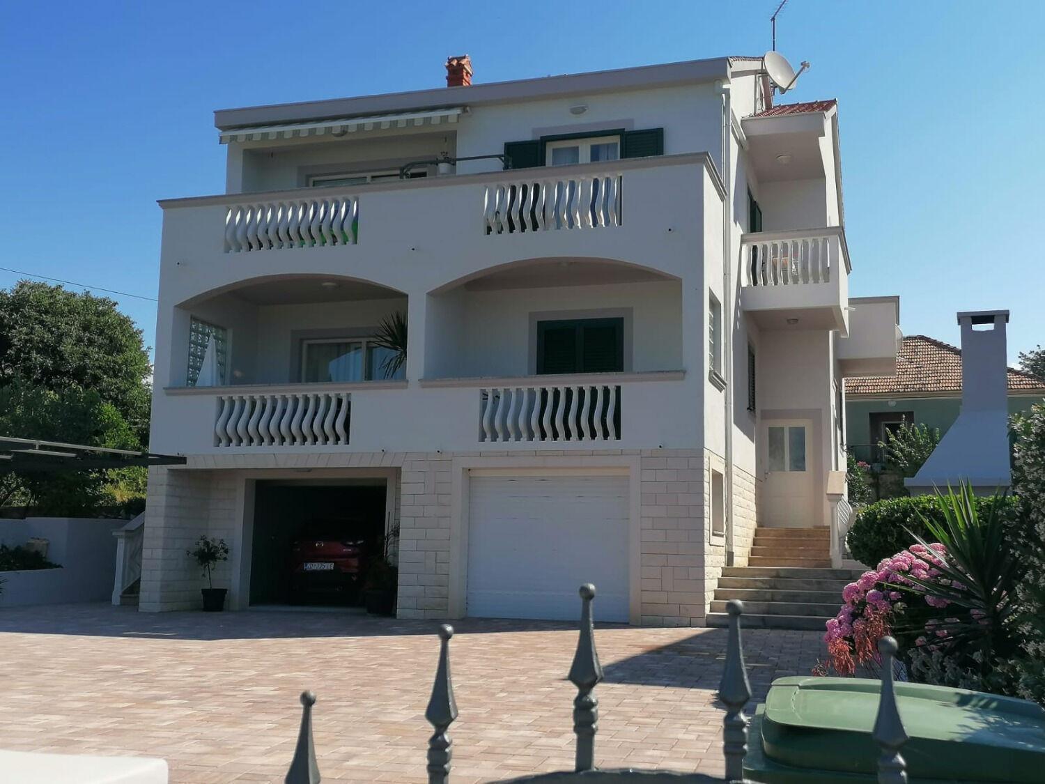 Apartments Petin Zadar Exterior photo