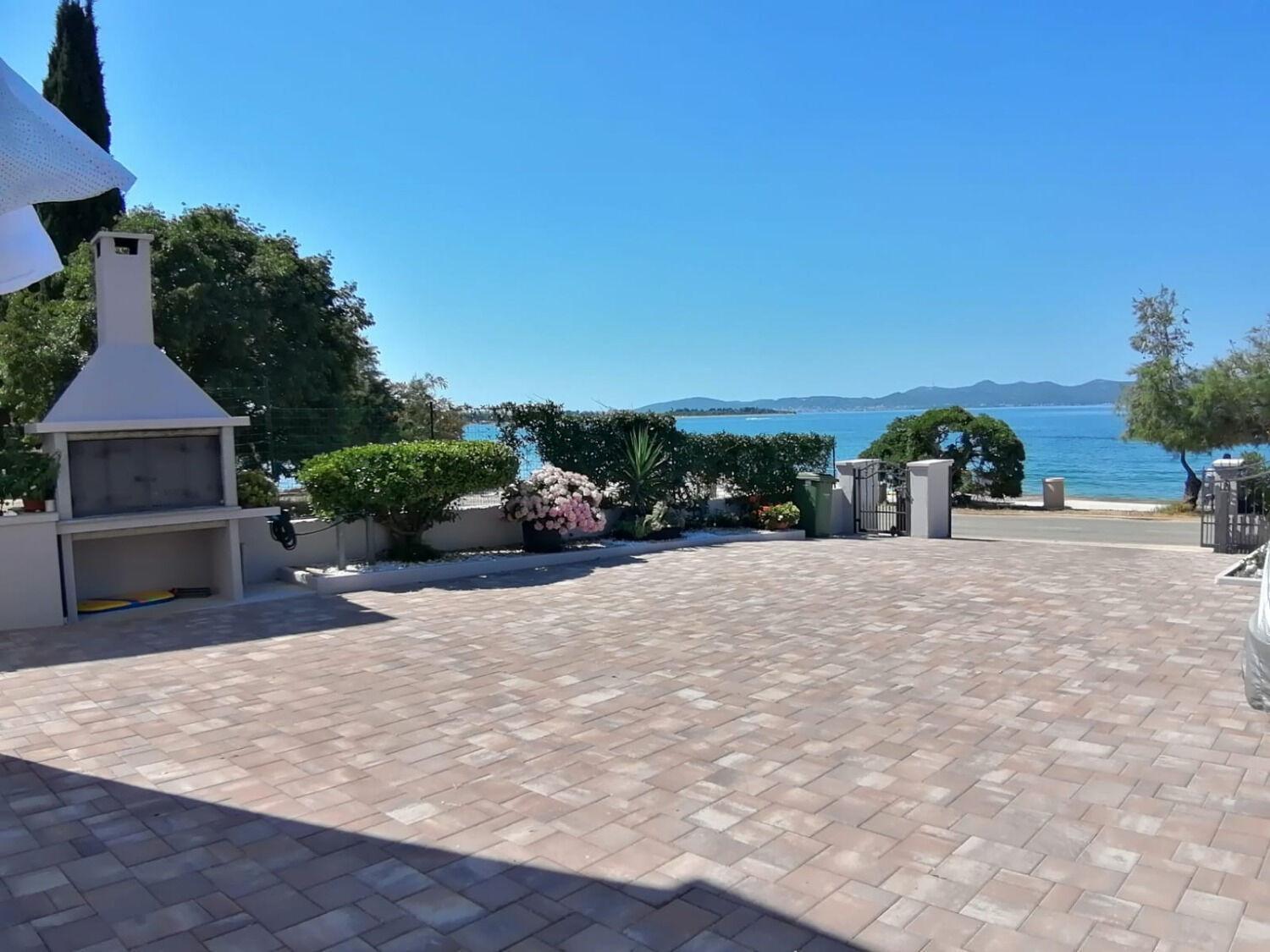 Apartments Petin Zadar Exterior photo